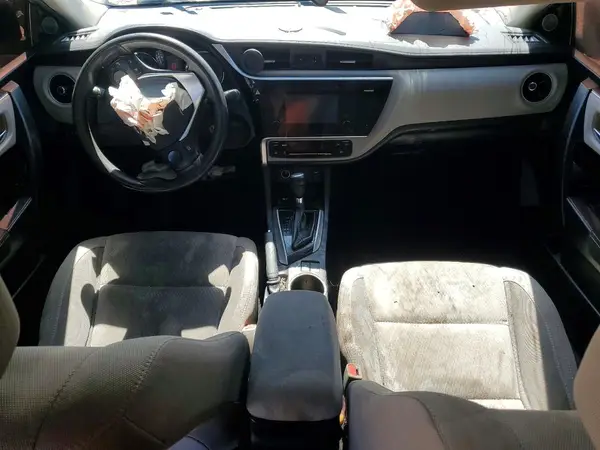 5YFBURHE4HP694596 2017 TOYOTA COROLLA - Image 8