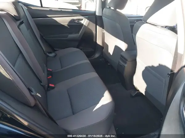 5YFBURHE4HP695294 2017 TOYOTA COROLLA - Image 8