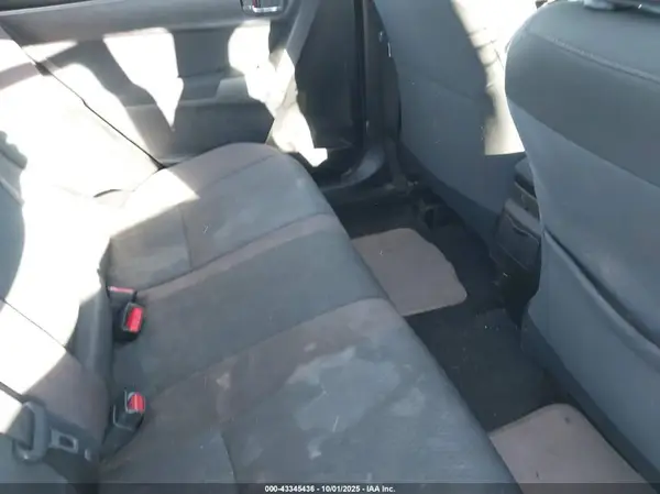 5YFBURHE4HP698972 2017 TOYOTA COROLLA - Image 8