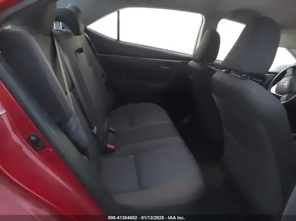 5YFBURHE4HP699832 2017 TOYOTA COROLLA - Image 8