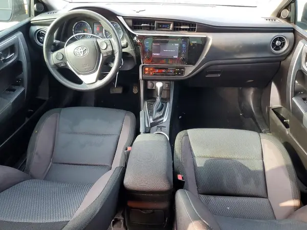 5YFBURHE4HP700204 2017 TOYOTA COROLLA - Image 8
