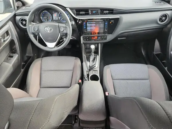 5YFBURHE4HP707539 2017 TOYOTA COROLLA - Image 8