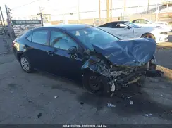 5YFBURHE4HP707752 2017 TOYOTA COROLLA