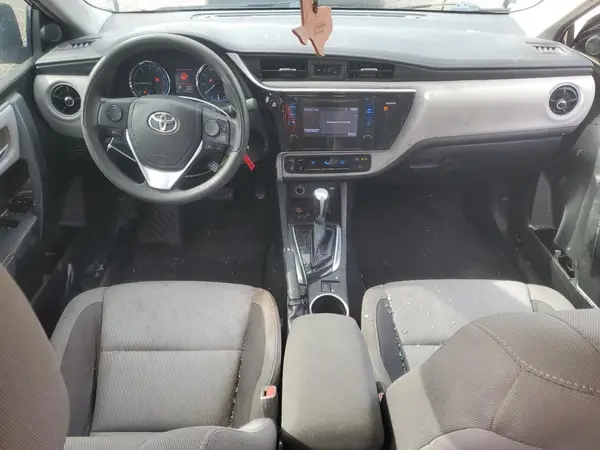 5YFBURHE4HP710408 2017 TOYOTA COROLLA - Image 8