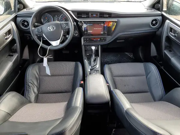 5YFBURHE4HP710974 2017 TOYOTA COROLLA - Image 8