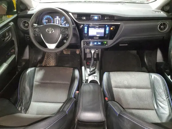 5YFBURHE4HP711414 2017 TOYOTA COROLLA - Image 8