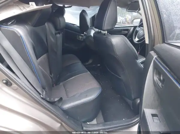 5YFBURHE4HP714040 2017 TOYOTA COROLLA - Image 8