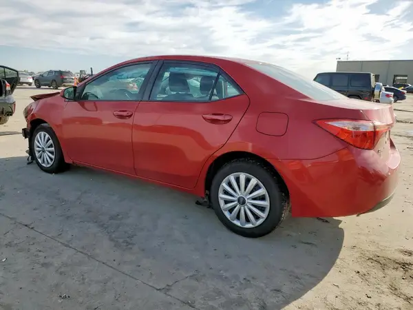 5YFBURHE4HP714569 2017 TOYOTA COROLLA - Image 2