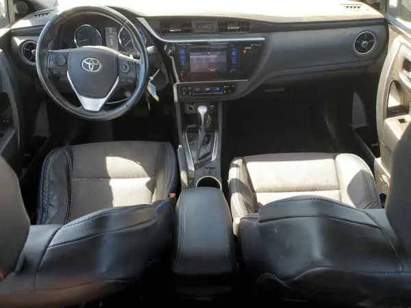 5YFBURHE4HP715348 2017 TOYOTA COROLLA - Image 8