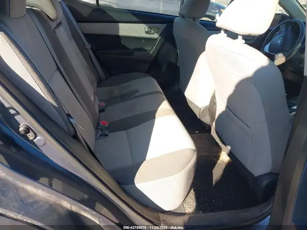 5YFBURHE4HP717987 2017 TOYOTA COROLLA - Image 8