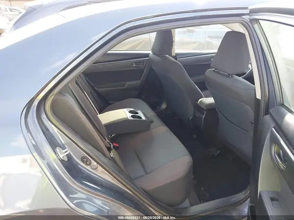 5YFBURHE4HP718041 2017 TOYOTA COROLLA - Image 8