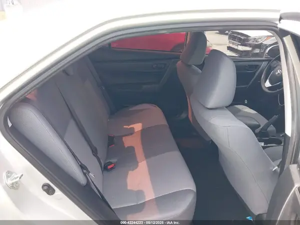 5YFBURHE4HP718279 2017 TOYOTA COROLLA - Image 8