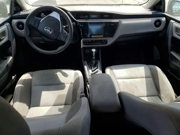 5YFBURHE4HP719545 2017 TOYOTA COROLLA - Image 8