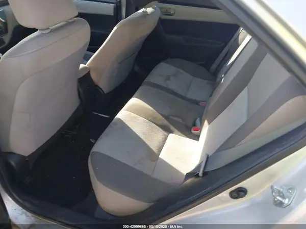 5YFBURHE4HP726687 2017 TOYOTA COROLLA - Image 8