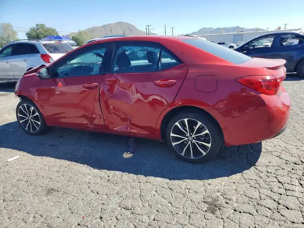 5YFBURHE4HP729962 2017 TOYOTA COROLLA - Image 2