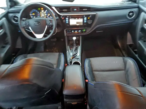 5YFBURHE4HP731002 2017 TOYOTA COROLLA - Image 8