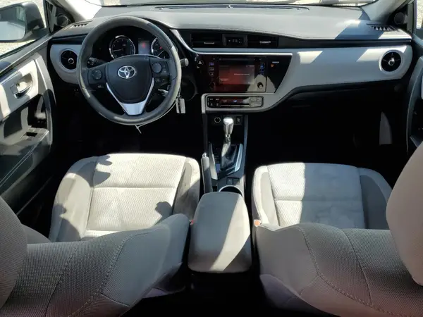 5YFBURHE4HP731078 2017 TOYOTA COROLLA - Image 8