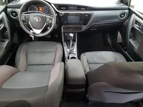5YFBURHE4HP734272 2017 TOYOTA COROLLA - Image 8
