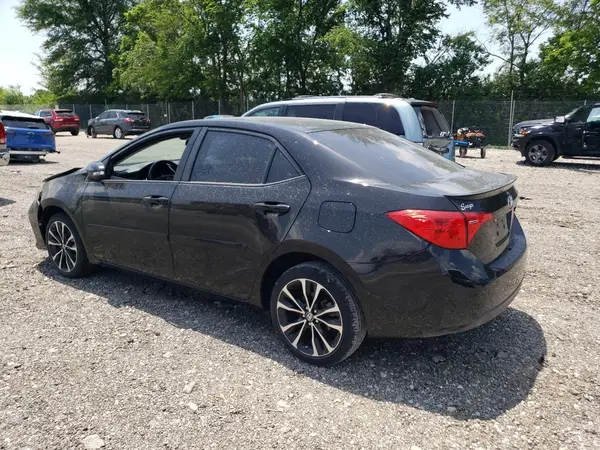 5YFBURHE4HP734871 2017 TOYOTA COROLLA - Image 2
