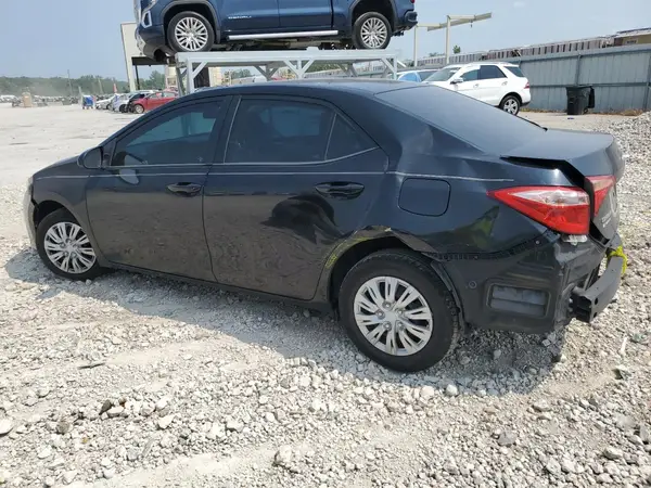 5YFBURHE4HP737348 2017 TOYOTA COROLLA - Image 2