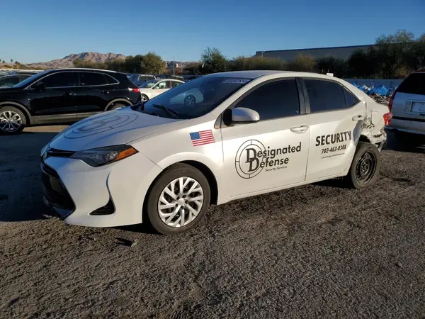 5YFBURHE4HP737396 2017 TOYOTA COROLLA - Image 1