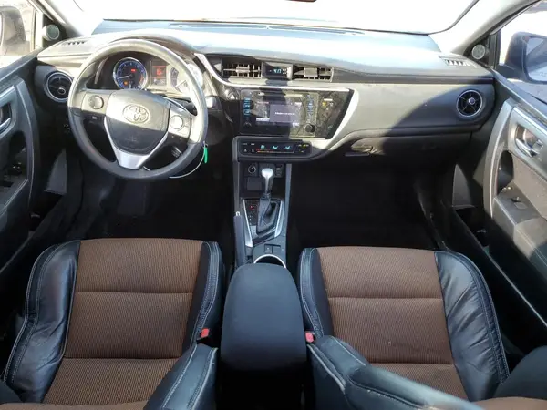 5YFBURHE4HP737396 2017 TOYOTA COROLLA - Image 8