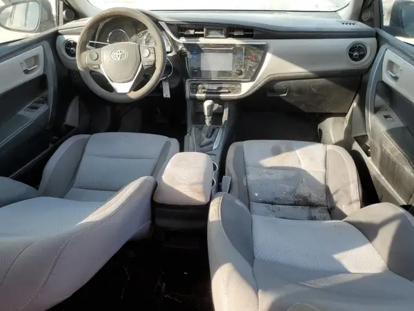 5YFBURHE4JP738652 2018 TOYOTA COROLLA - Image 8