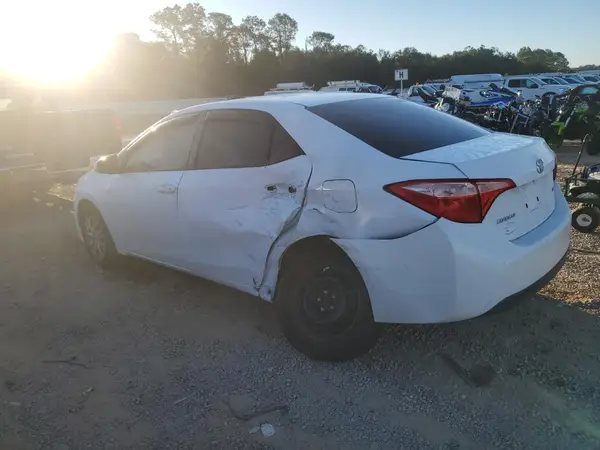 5YFBURHE4JP742832 2018 TOYOTA COROLLA - Image 2