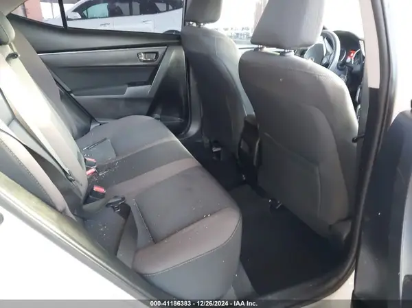 5YFBURHE4JP744810 2018 TOYOTA COROLLA - Image 8