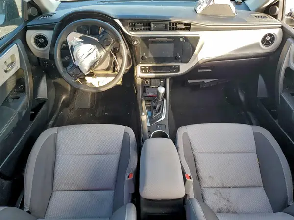 5YFBURHE4JP745214 2018 TOYOTA COROLLA - Image 8