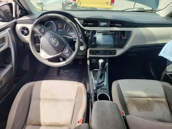 5YFBURHE4JP750641 2018 TOYOTA COROLLA - Image 8