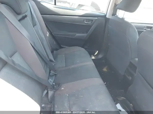 5YFBURHE4JP753037 2018 TOYOTA COROLLA - Image 8