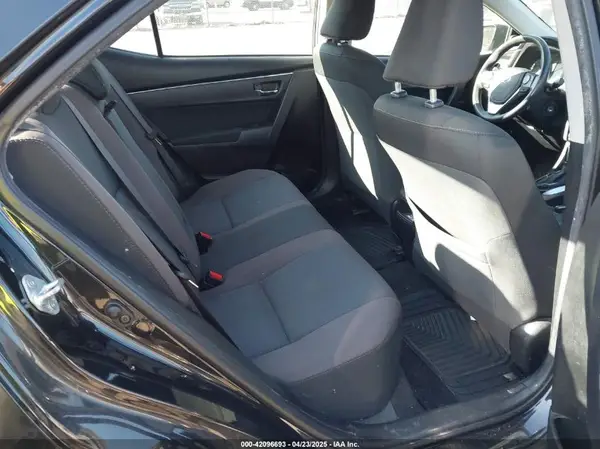5YFBURHE4JP755483 2018 TOYOTA COROLLA - Image 8