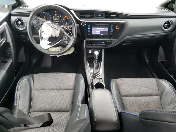 5YFBURHE4JP756035 2018 TOYOTA COROLLA - Image 8