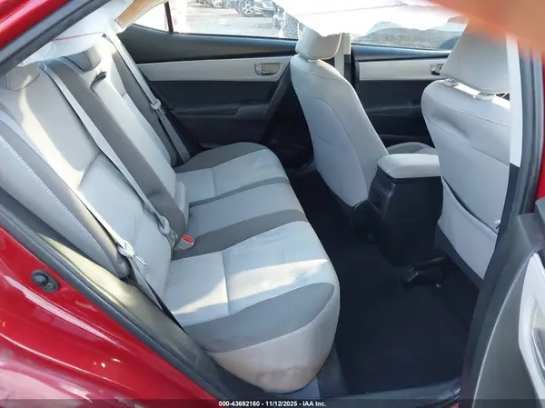 5YFBURHE4JP756410 2018 TOYOTA COROLLA - Image 8