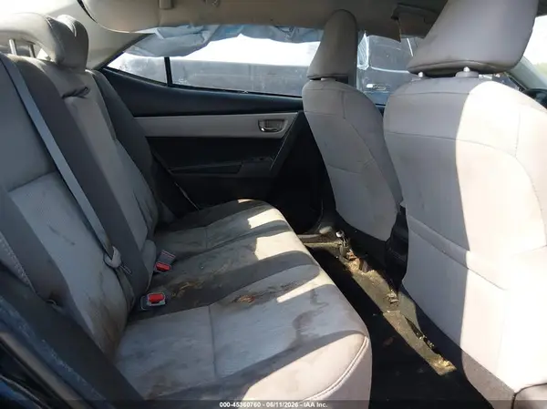 5YFBURHE4JP757007 2018 TOYOTA COROLLA - Image 8