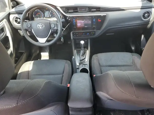 5YFBURHE4JP758187 2018 TOYOTA COROLLA - Image 8