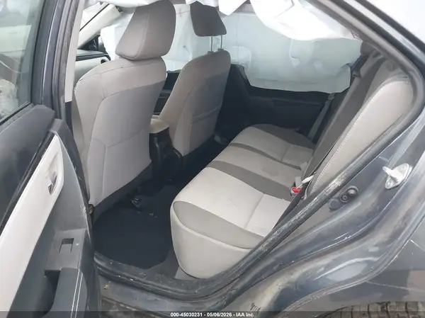 5YFBURHE4JP759727 2018 TOYOTA COROLLA - Image 8