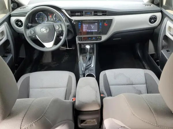 5YFBURHE4JP764703 2018 TOYOTA COROLLA - Image 8
