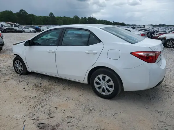 5YFBURHE4JP769397 2018 TOYOTA COROLLA - Image 2