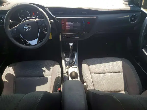 5YFBURHE4JP770842 2018 TOYOTA COROLLA - Image 8