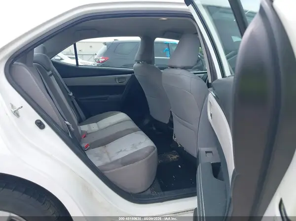 5YFBURHE4JP771649 2018 TOYOTA COROLLA - Image 8
