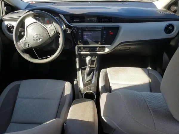 5YFBURHE4JP773420 2018 TOYOTA COROLLA - Image 8
