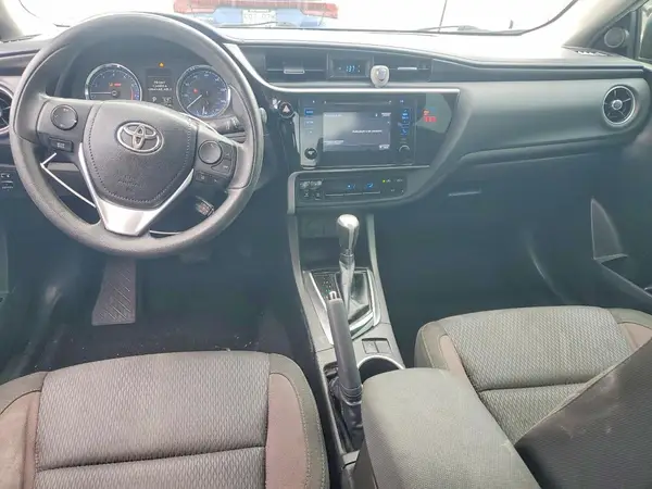 5YFBURHE4JP774423 2018 TOYOTA COROLLA - Image 8