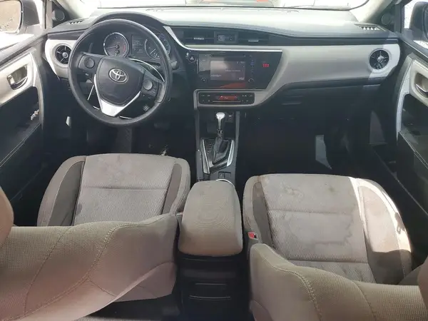 5YFBURHE4JP775121 2018 TOYOTA COROLLA - Image 8