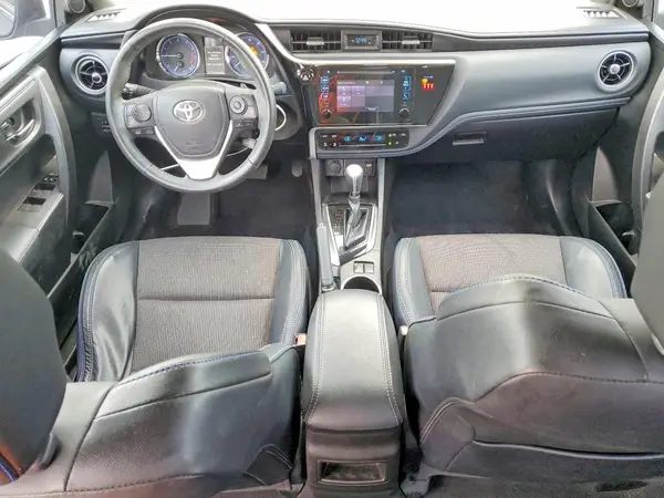 5YFBURHE4JP782215 2018 TOYOTA COROLLA - Image 8