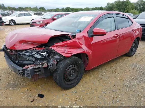 5YFBURHE4JP782876 2018 TOYOTA COROLLA - Image 2