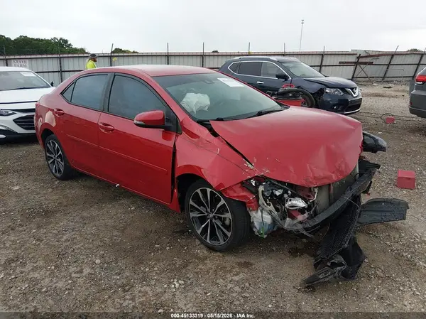 5YFBURHE4JP783221 2018 TOYOTA COROLLA - Image 1
