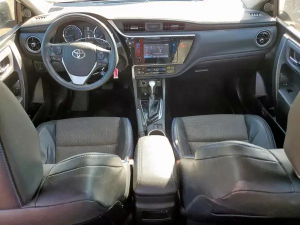5YFBURHE4JP784045 2018 TOYOTA COROLLA - Image 8