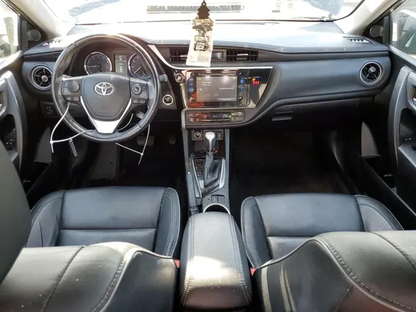 5YFBURHE4JP784093 2018 TOYOTA COROLLA - Image 8